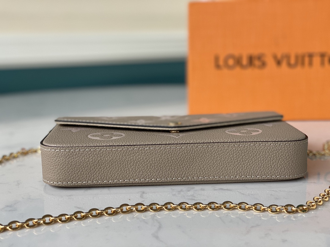 LV Félicie Pochette M69977