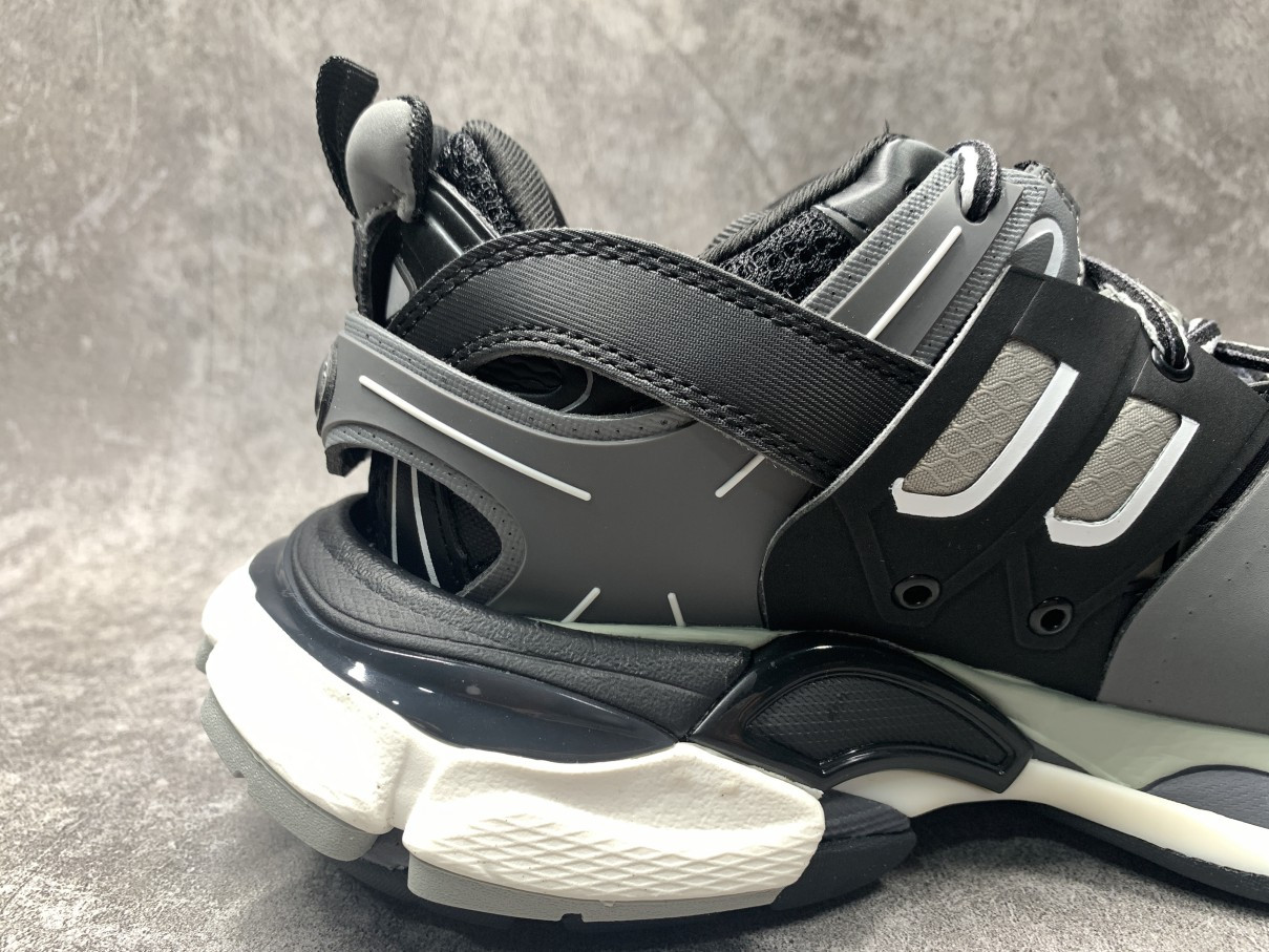 Balenciga Track Black Grey 2021