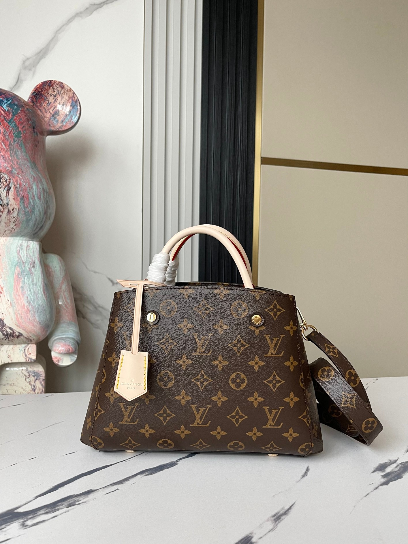 LV M41055 MONTAIGNE BB 29 x 20 x 13 cm