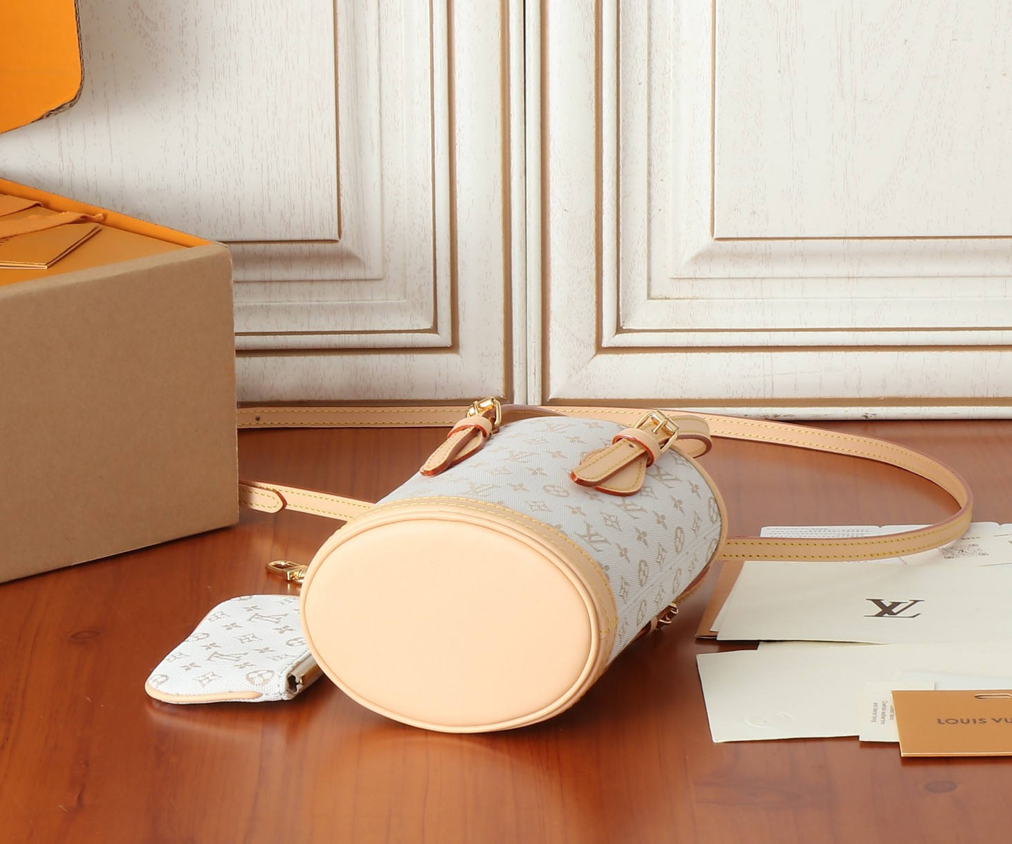 LV Match Nano Bucket M12317 13x17x9CM