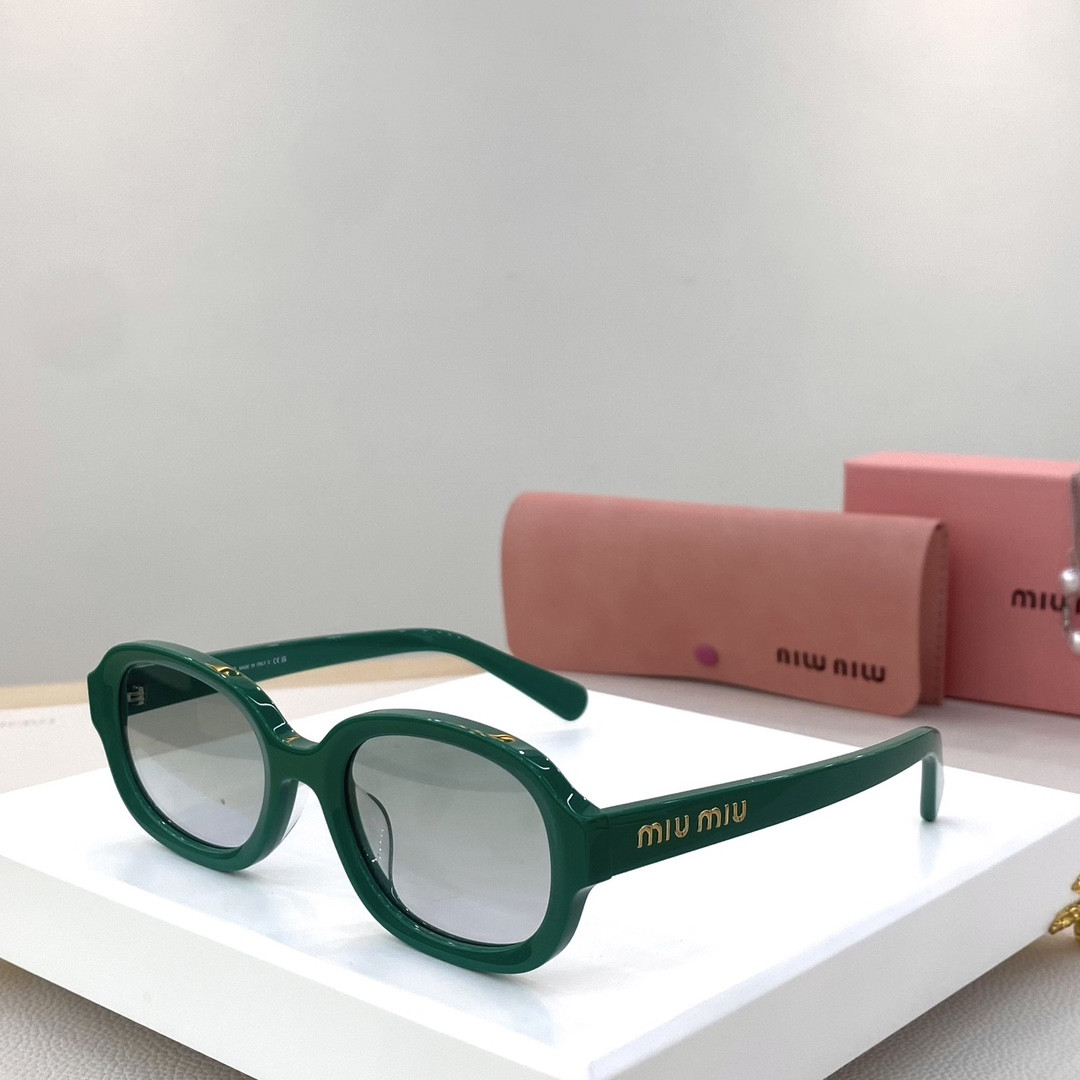 Miu Miu Glasses SMU18W